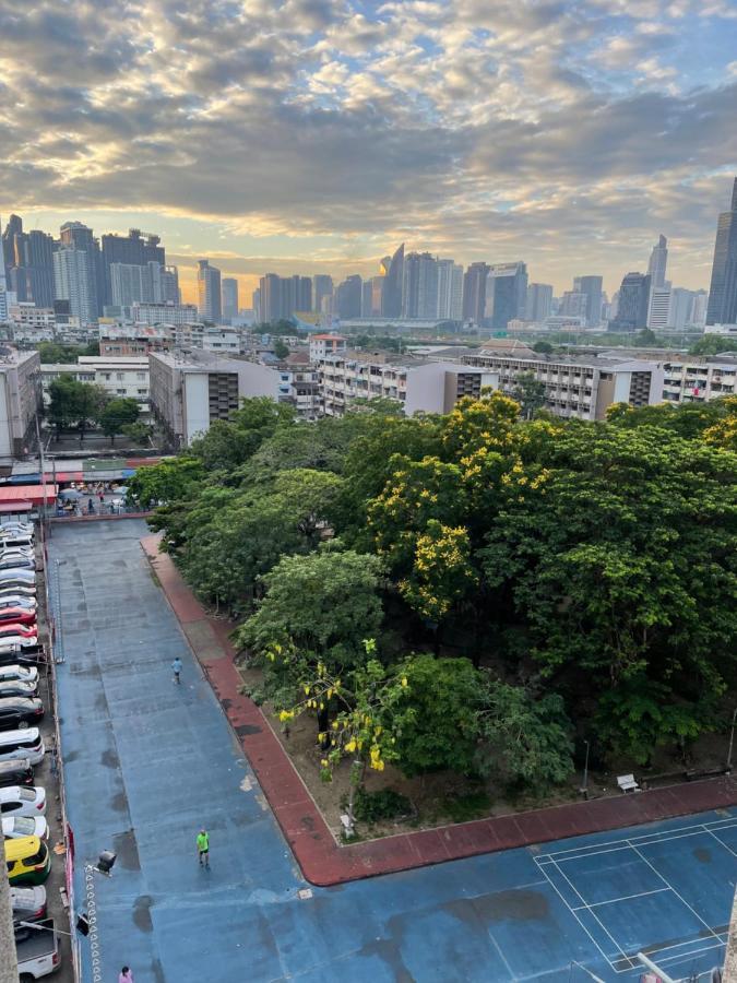 Apartment A4 Dindaeng Bangkok Bagian luar foto