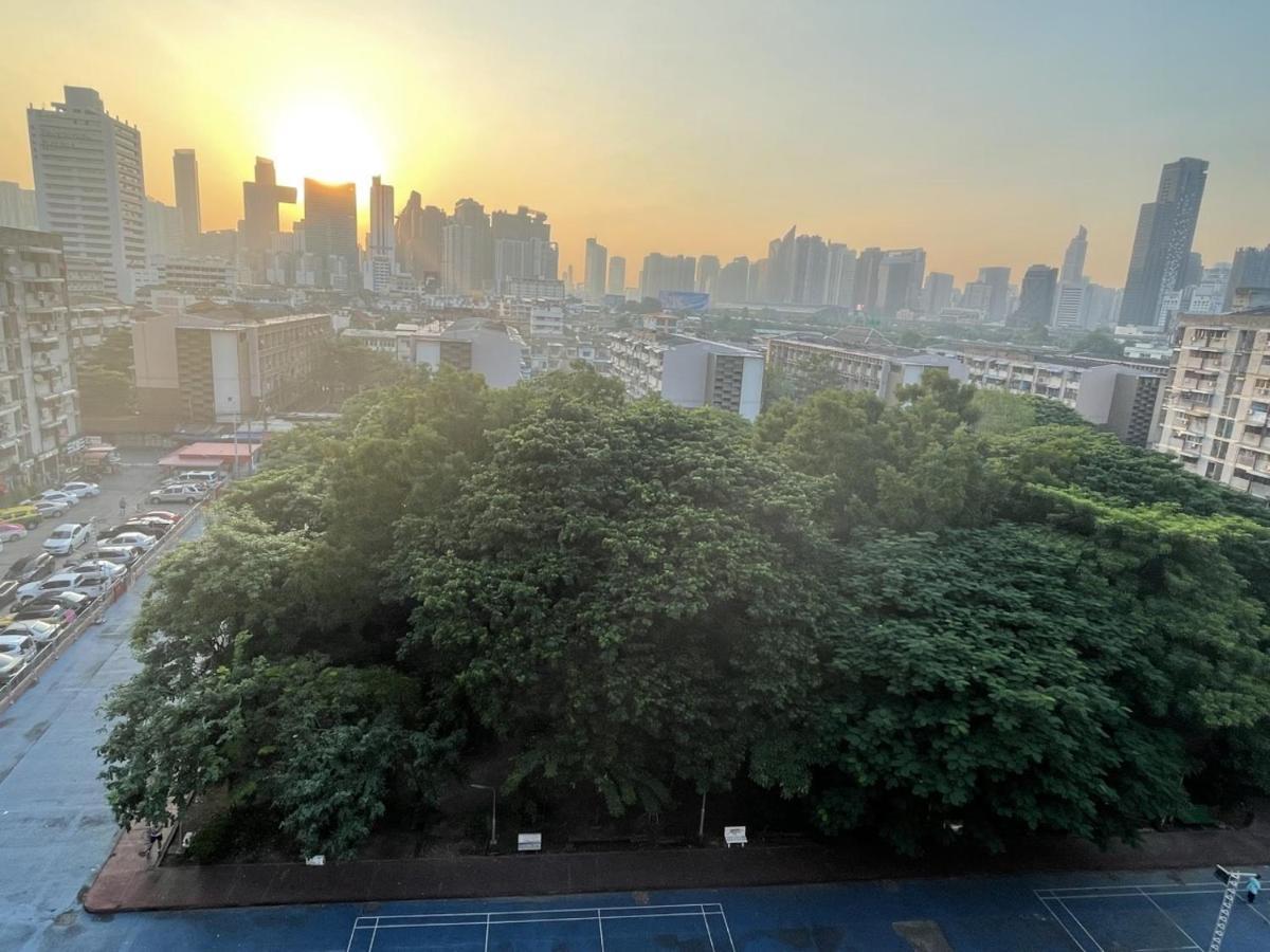 Apartment A4 Dindaeng Bangkok Bagian luar foto